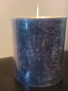 Pottery Barn Set Of 2 Short Chunky Luminara Candles Exclusively For Pottery Barn